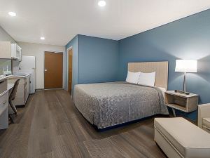 WoodSpring Suites Smyrna-La Vergne