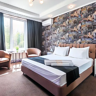 Sova Luhmanovskaya Hotel Hotels near M5