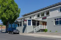 Marquis Hotel Motel Hotels in South Hobart