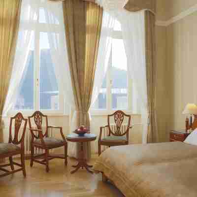 Bristol Palace Rooms