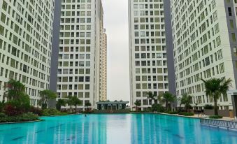 Homey and Modern 2Br Apartment at M-Town Residence