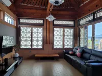Hampyeong Yunseul Hanok Pension Hotels in Hampyeong-gun