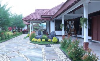 Marry Ind Gunung Kawi Guest House Malang