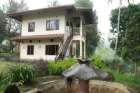 Pesona Antariksa Hotels near BUKIT PINUS CIMANGGU