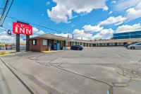 Plaza Inn Hotels near JCPenney