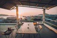 Lhong Lay House