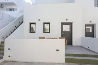 La Maltese Boutique Paros Hotels near ΚΟΥΚΟΥΖΕΛΗΣ ΕΠΕ market electric