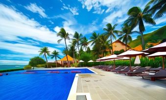 Hon Rom Central Beach Resort