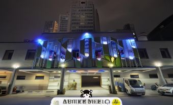 Hua Xiang Motel - Arena