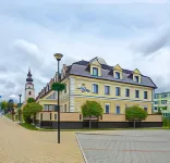Hotel Stefanik Hotels near Sála Kráľovstva - Jehovovi svedkovia