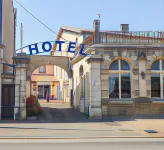 Hôtel le Cheval Blanc Hotels in Chenay