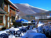 Auberge des Pyrénées Hotels in Gerde