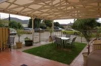 Adelaide International Motel Hotel a Glenelg East