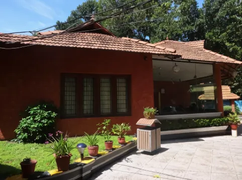 Deshadan Cliff & Beach Resort,Varkala