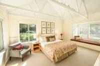 Cape Lodge Hotels in Wilyabrup