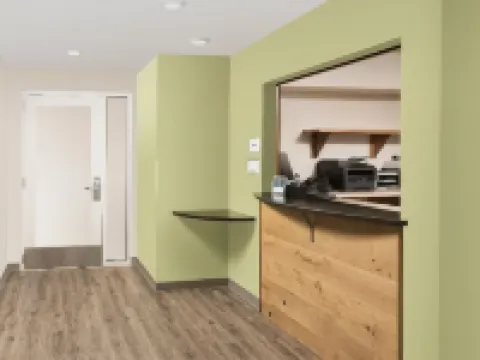 Extended Stay America Select Suites - Cleveland - Mentor Hotels in Mentor