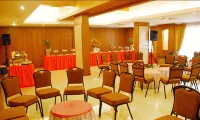 Hotel Deepa Comforts - Spa