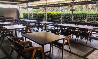 Hotel Orient Crown, Kolhapur