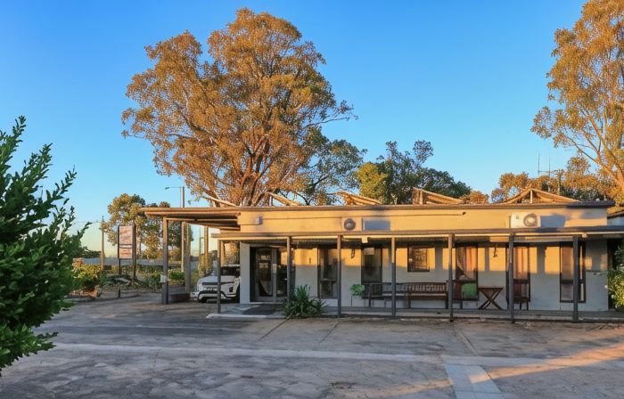 Rose City Motor Inn