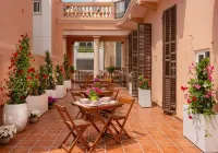 Antonio's Hostal - 2-Star