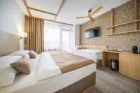 Hotel Adamantino Hotels in 