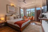 Seclude Palampur, Tea Estate Hotels near Shiv temple,dhang