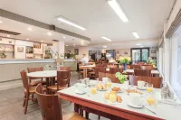 Hôtel les Gens de Mer la Rochelle - parcheggio