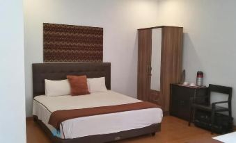 Amazon Bungalow & Cottages