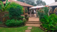 Aark Guest Lodge