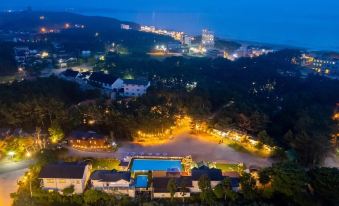Taean Lily Pension (Water Slide, Camping Terrace, Ott, Kids, Seasoning)