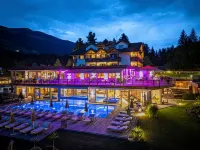 Hotel Weiher Green Lake Hotel a Falzes
