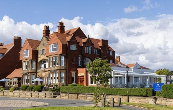 Victoria Hotel