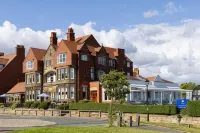 Victoria Hotel - Beach