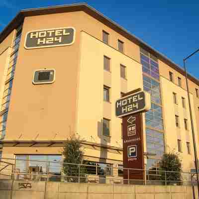 H24 HOTEL Le Mans Hotel Exterior