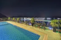 Cat ba Paradise Hotel - Sky Bar & Massage - Beach