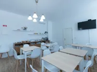 Lagoa Hostel & Suites Hotels in Lagoa