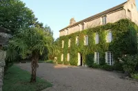 La Haute Flourie - Bed and Breakfast -Chambres d'hôtes