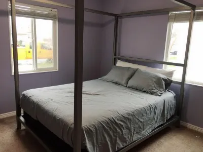 Heart of SLC, less than half mile to all freeway entrance, center of everything Hotels near LBOUTIQUE