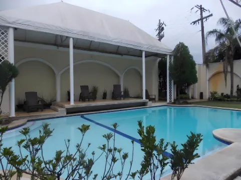 Planta Centro Bacolod Hotel & Residences