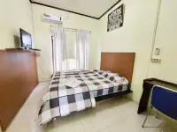 Quattrick Dee Homestay Mitra RedDoorz Hotels in Manokwari