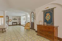 Hotel Torre Dei Borboni