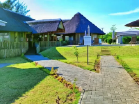 Tlou Safari Lodge Hotel a Kasane