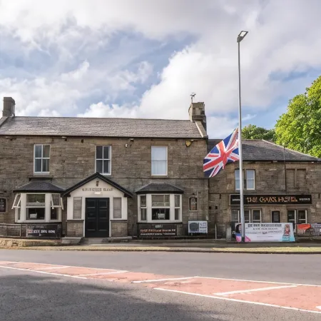 The Oaks Hotel
