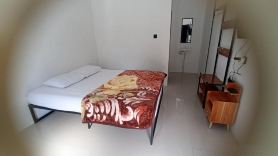 Arirang Homestay Bandara Silangit