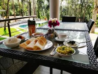 The Birchwood Retreat, Madikeri, Coorg - breakfast