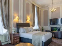 Adelphi hotel Hotels near Bold St