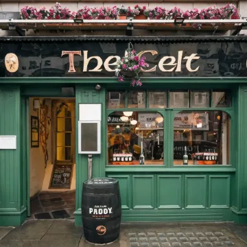 Celtic Lodge Guesthouse - Restaurant & Bar