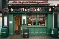 Celtic Lodge Guesthouse - Restaurant & Bar Hotels in 