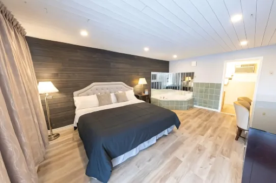 ช้อยส์ อินน์ บาย เดอะ ฟอลส์