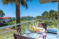 Irida Beach Resort Suites - Bergblick